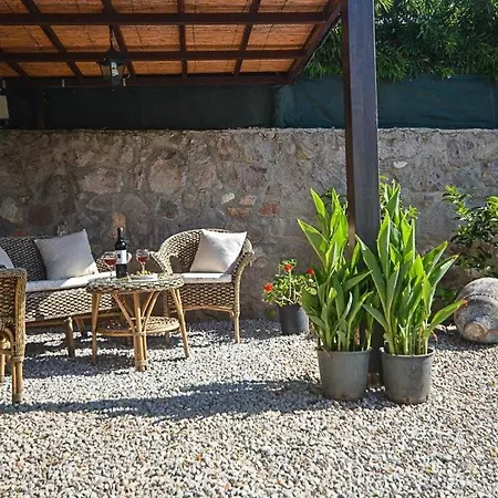 Sleeps 4 Pool Air Con Wifi Bitez